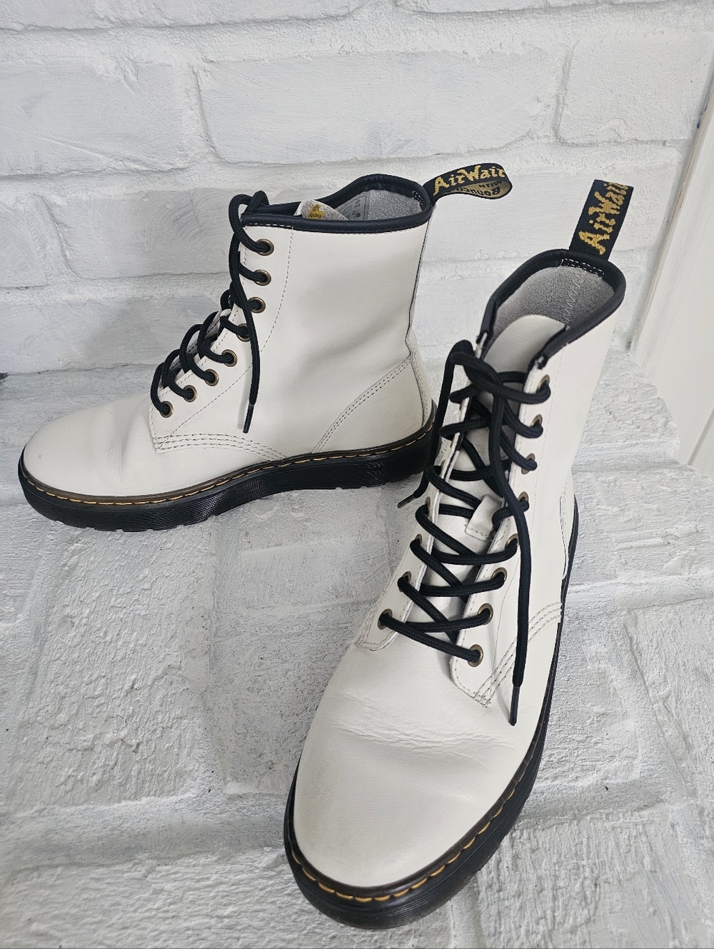 Doc Martens Zavala Boots Size 8